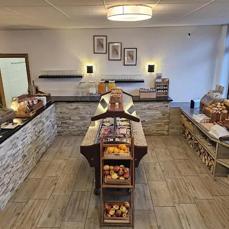 Aktiv Hotel 3*