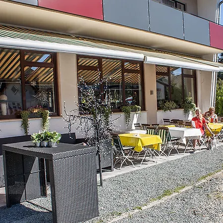 Aktiv Hotel 3*