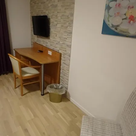 Hotel Aktiv 3*